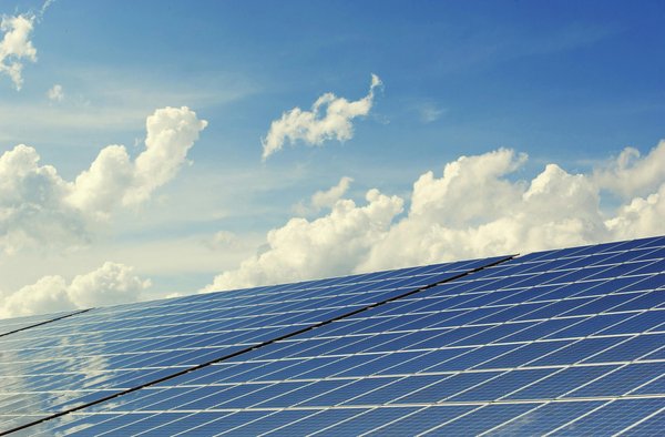 Énergie renouvelable : arrivelec adapte vos espaces à l'avenir